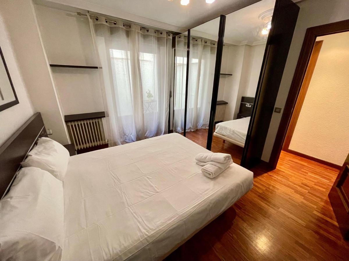 Apartamento Reyes De Espana / Free Parking & Wi Fi 살라망카 외부 사진