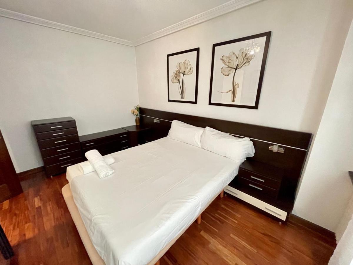Apartamento Reyes De Espana / Free Parking & Wi Fi 살라망카 외부 사진